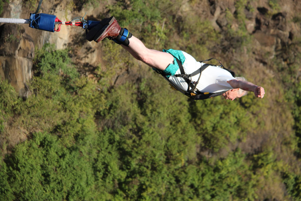 victoria falls bungee jump.jpg